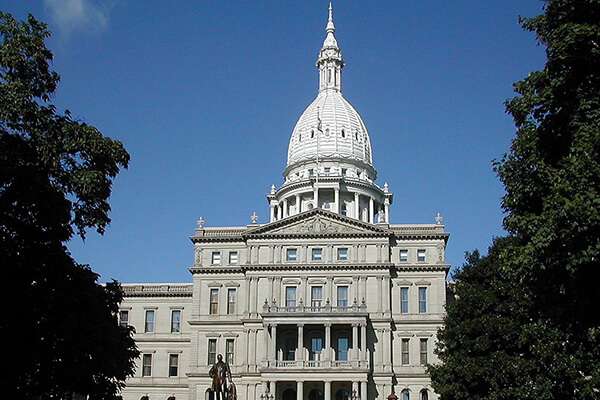 Michigan Senate Passes Right to Work Repeal